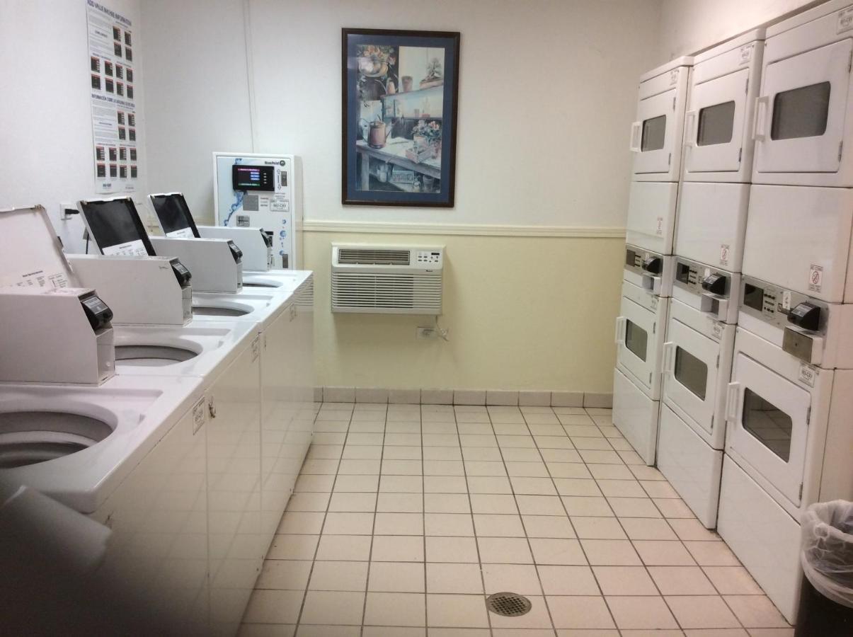 Intown Suites Extended Stay Chicago Il - Elk Grove O'Hare Elk Grove Village Zewnętrze zdjęcie