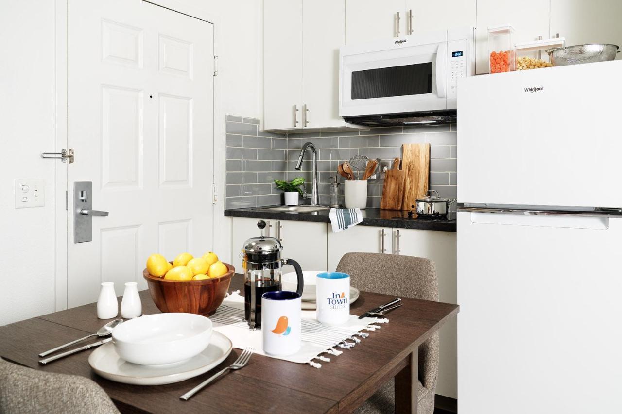 Intown Suites Extended Stay Chicago Il - Elk Grove O'Hare Elk Grove Village Zewnętrze zdjęcie