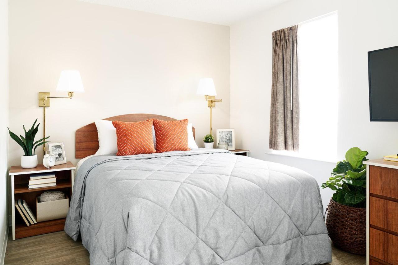 Intown Suites Extended Stay Chicago Il - Elk Grove O'Hare Elk Grove Village Zewnętrze zdjęcie
